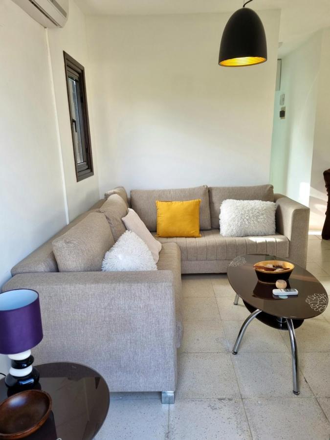 Cosea Living- Flat With Pool, Jasmine Gardens 206