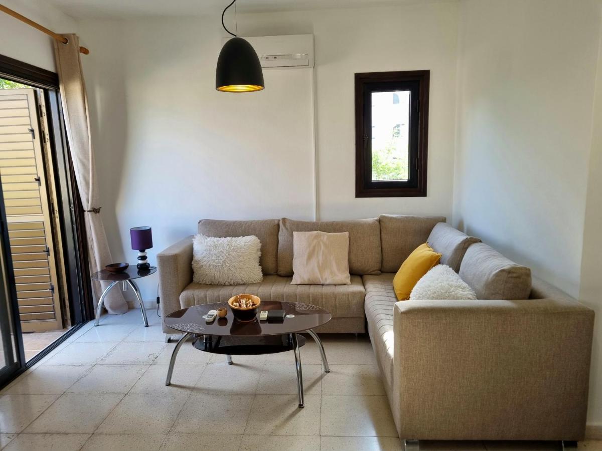 Apartment Cosea Living- Flat With Pool, Jasmine Gardens 206